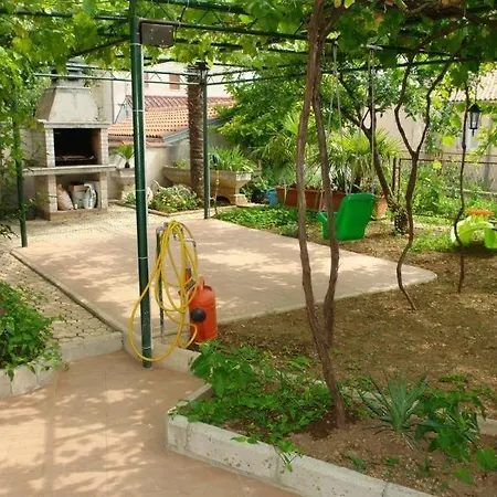 アパート In With Terrace, Air Conditioning, Wi-fi, Washing Machine *